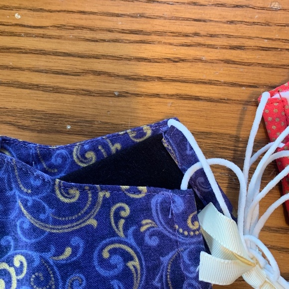 Handmade Bright Face Masks Bundle of Four Adult Multicolor - Picture 7 of 7